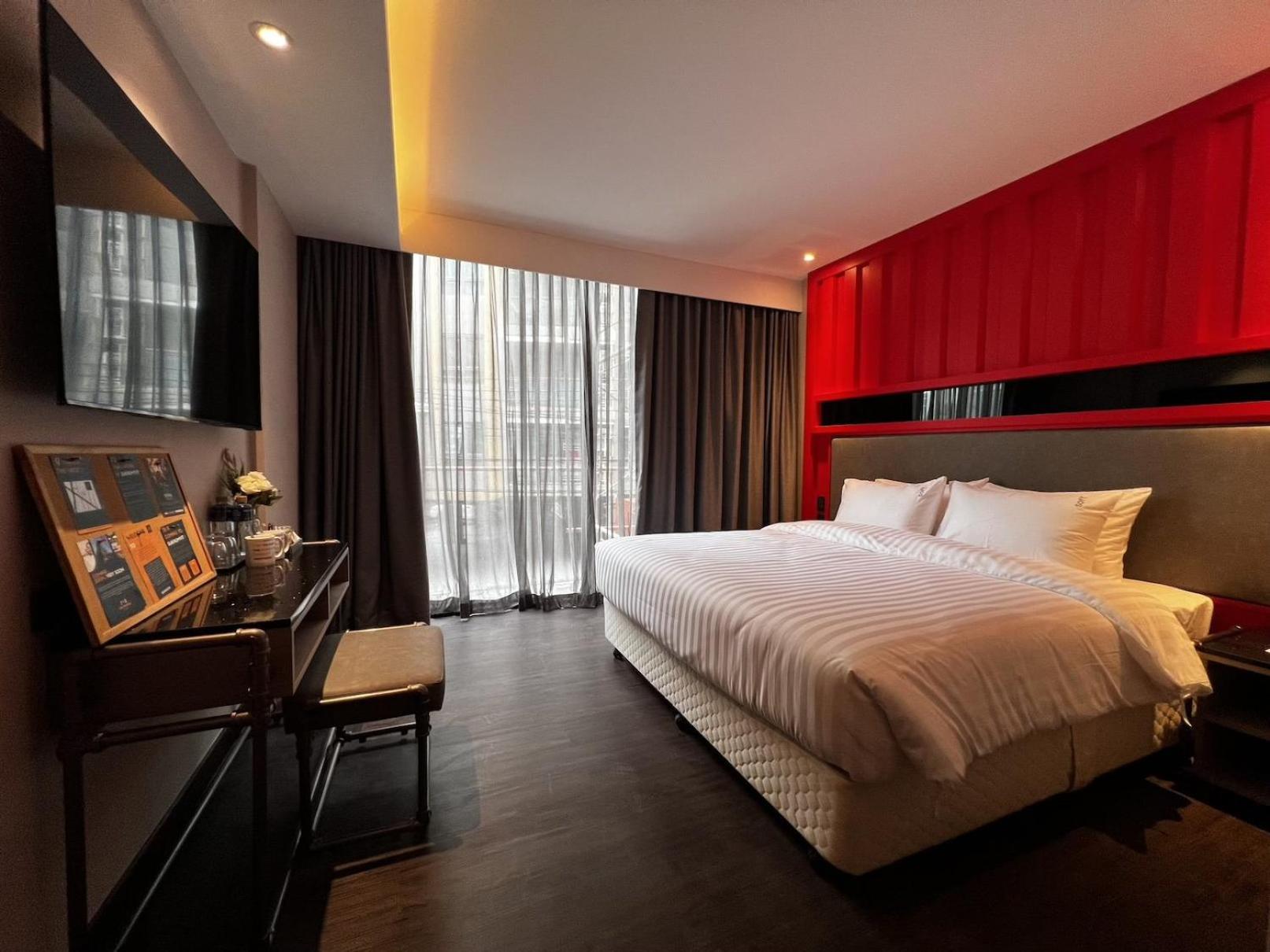 T2 The Portal Sukhumvit Hotel Bangkok Exterior photo